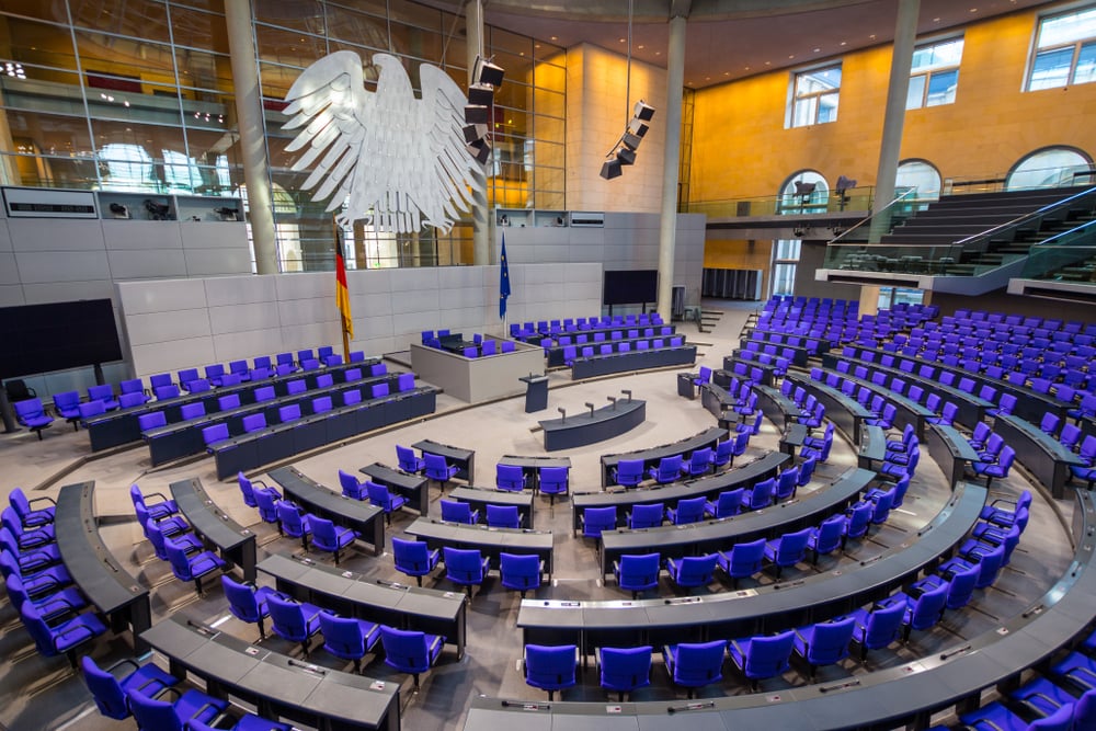 Bundestag (Bild: shutterstock.com)